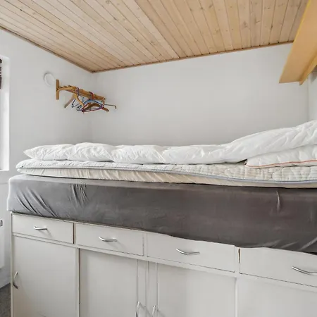 Σπίτι διακοπών 3 Bedroom Beautiful In *