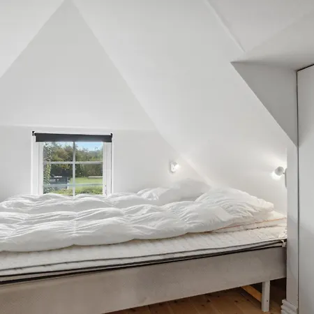 3 Bedroom Beautiful In *