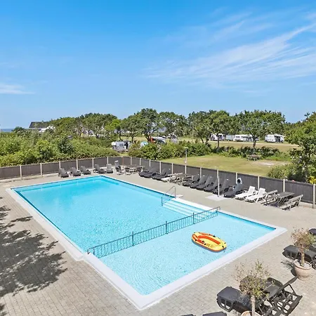 3 Bedroom Beautiful In Tarm